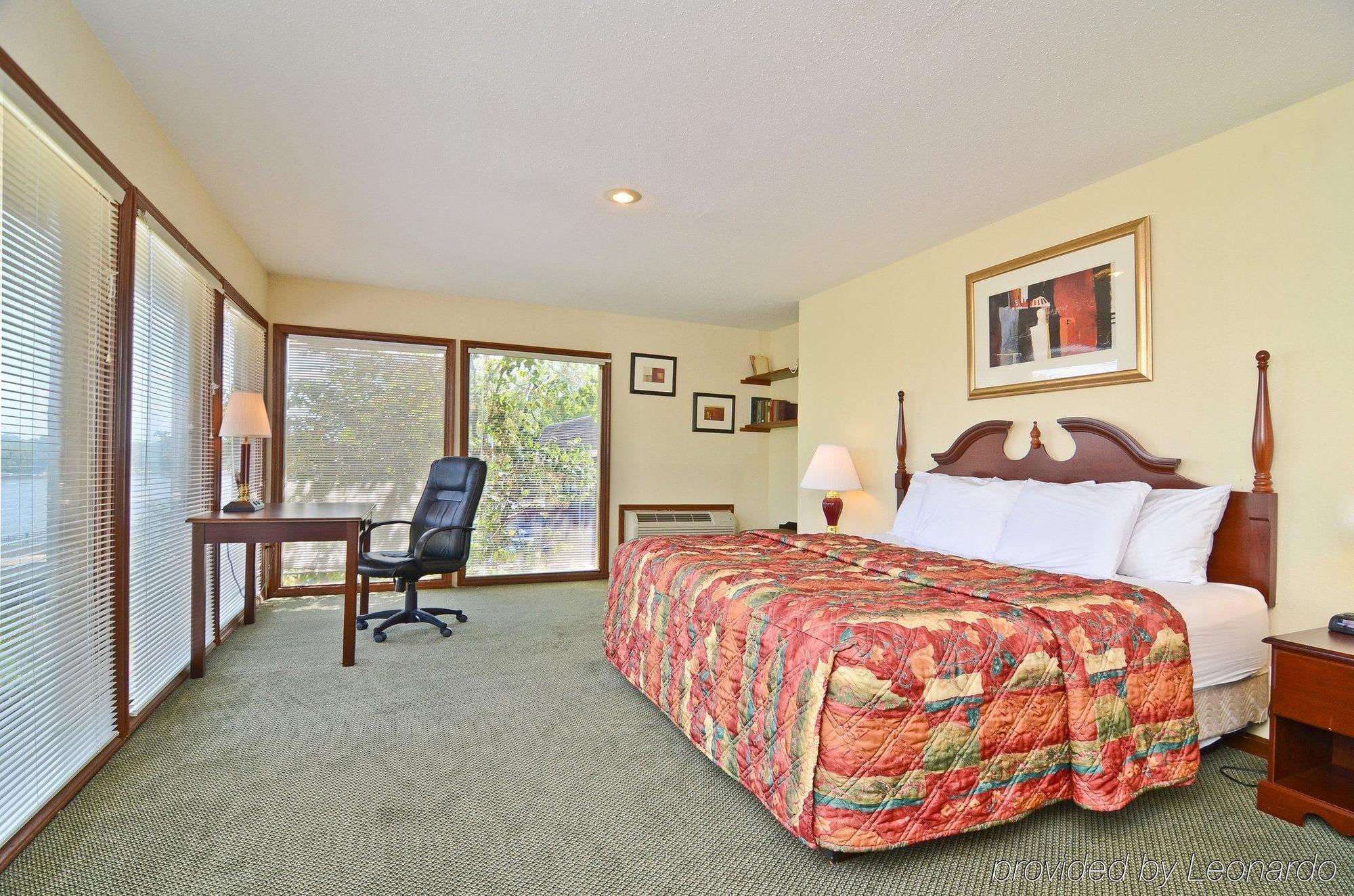 Lakeview Inn Lake St. Louis Bilik gambar
